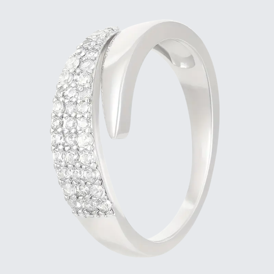 Elegant Gold Ring | Symbol of Strength, Hope & Solidarity