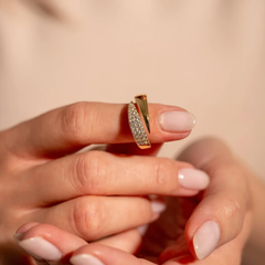 Elegant Gold Ring | Symbol of Strength, Hope & Solidarity