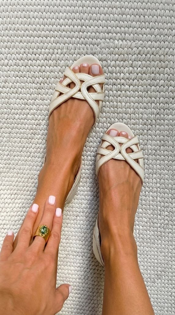 Alison | Vintage Woven Sandals