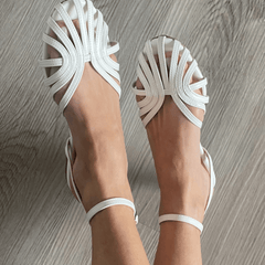 Meredith | Elegant Vintage Sandals