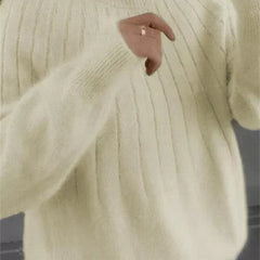 Caitlyn - Stylish Ribbed Knit Sweater