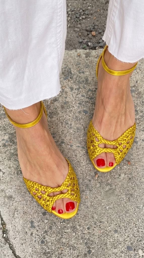 Daniella | Woven Vintage Sandals