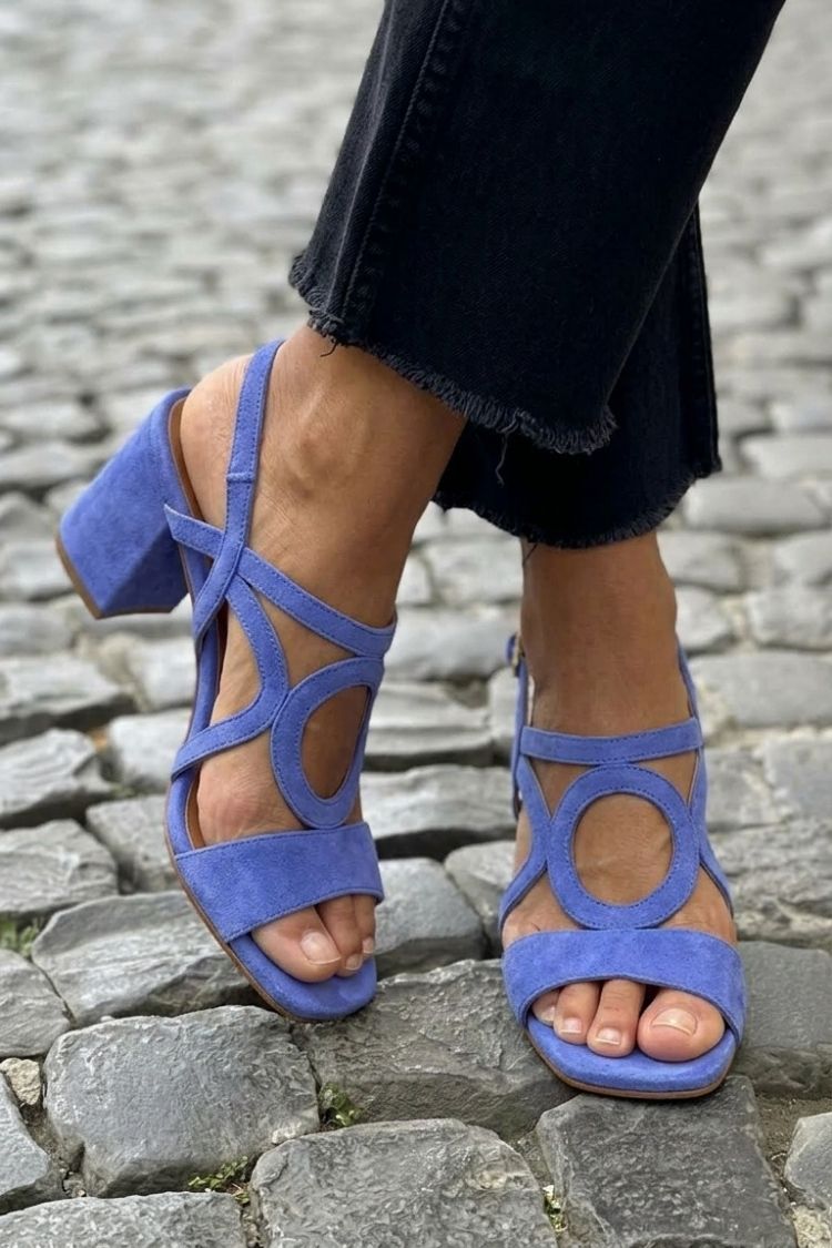 Winnie | Vintage Circle Heel Sandals