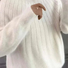 Caitlyn - Stylish Ribbed Knit Sweater