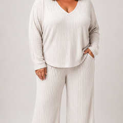 Paula™ Elegant All-Season Lounge Set