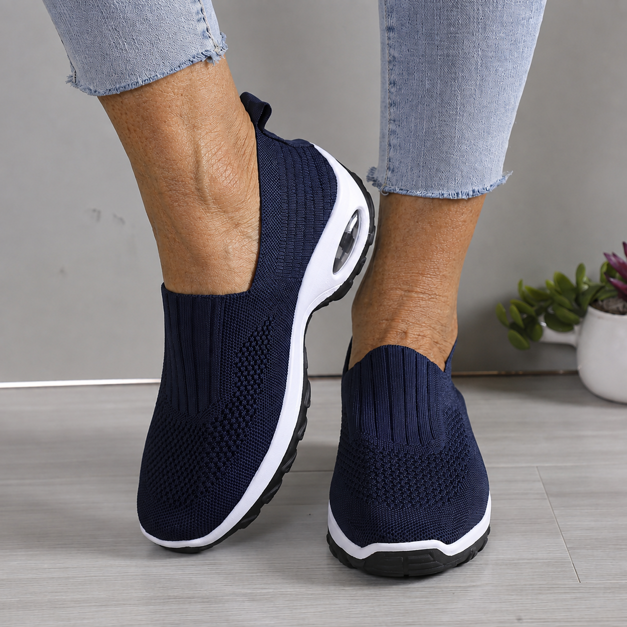 Allie™ Air Cushion Comfort Sneakers