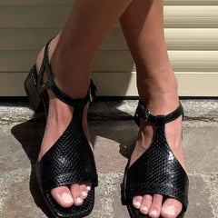Alexandria | Elegant Vintage Sandals