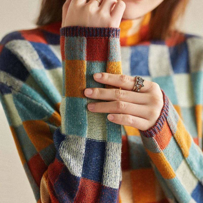 Felicia™ - Trendy and Comfortable Sweater