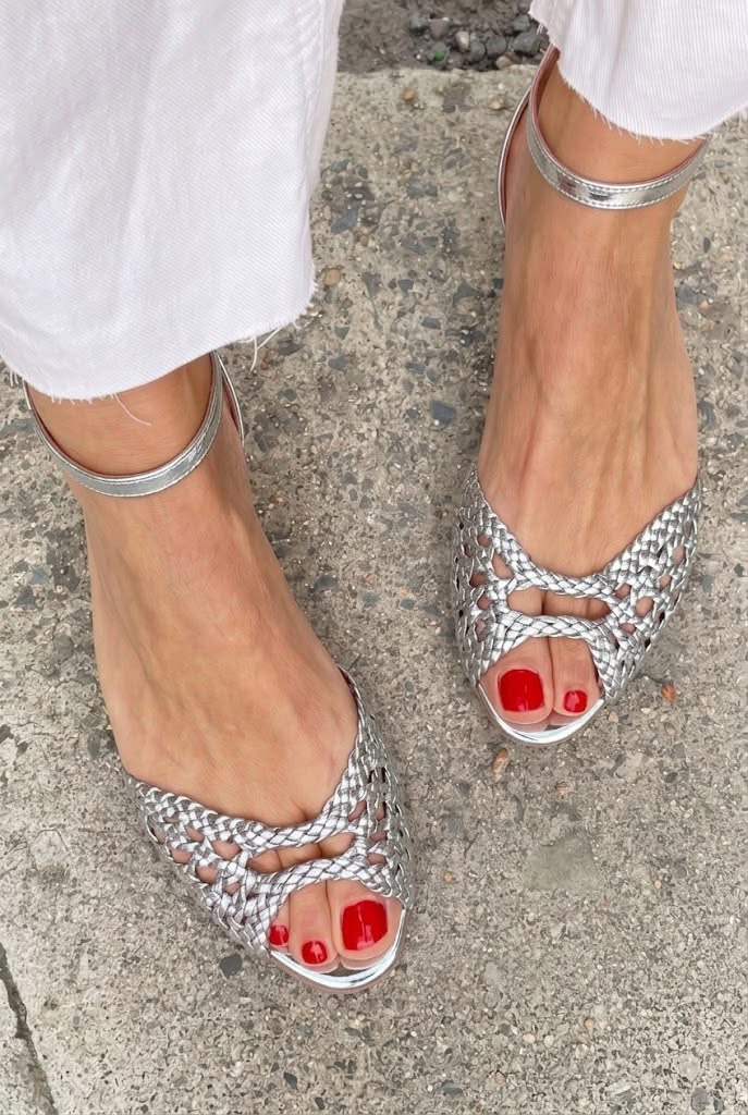 Daniella | Woven Vintage Sandals