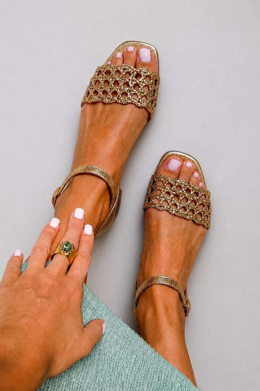 Maren | Elegant Gold Vintage Sandals