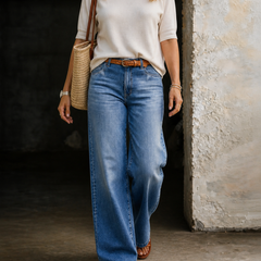 Amani | Vintage High-Waisted Jeans