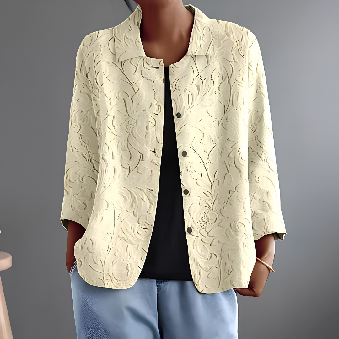 Lea™ | Textured Floral Blouse
