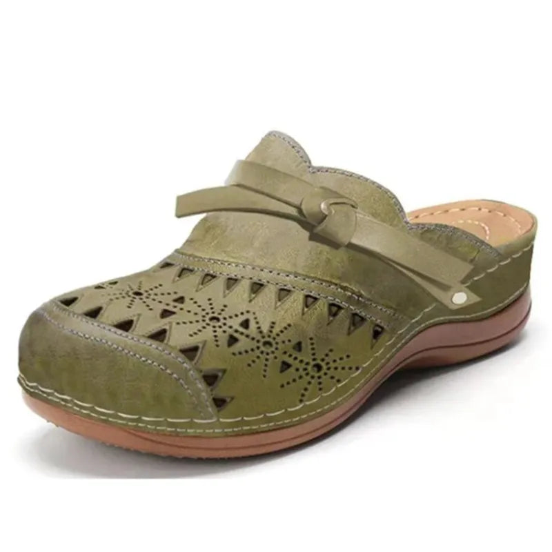Eliza™ | Everyday Comfort Clogs