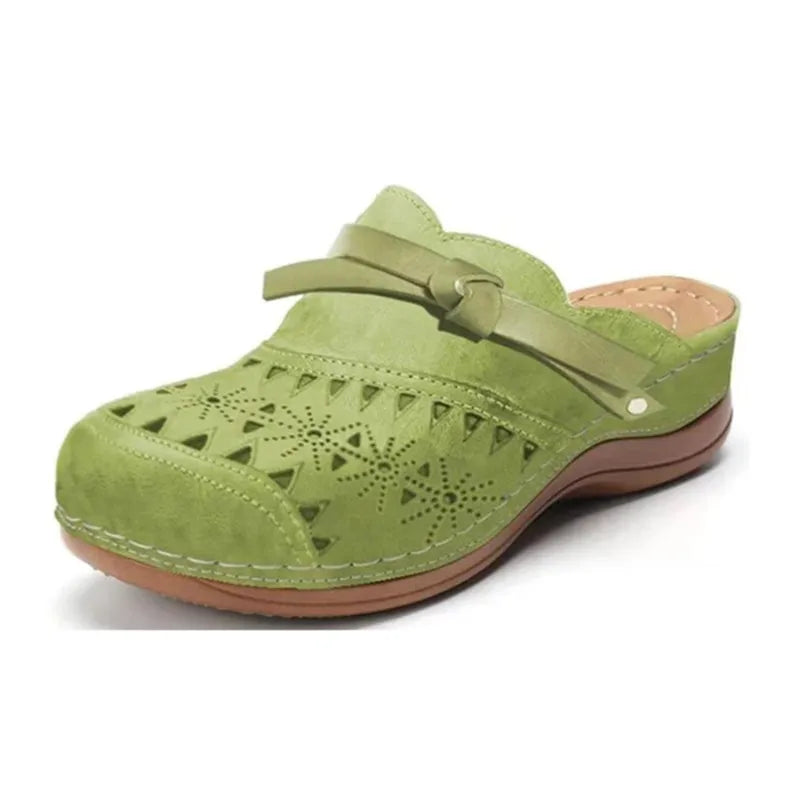 Eliza™ | Everyday Comfort Clogs