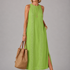 Emberly™ Relaxed Embroidered Midi Dress