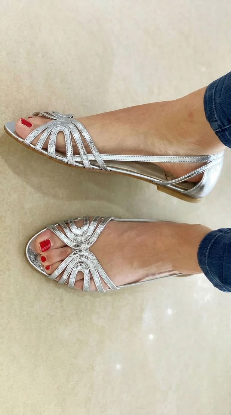 Kaelen | Vintage Sandals