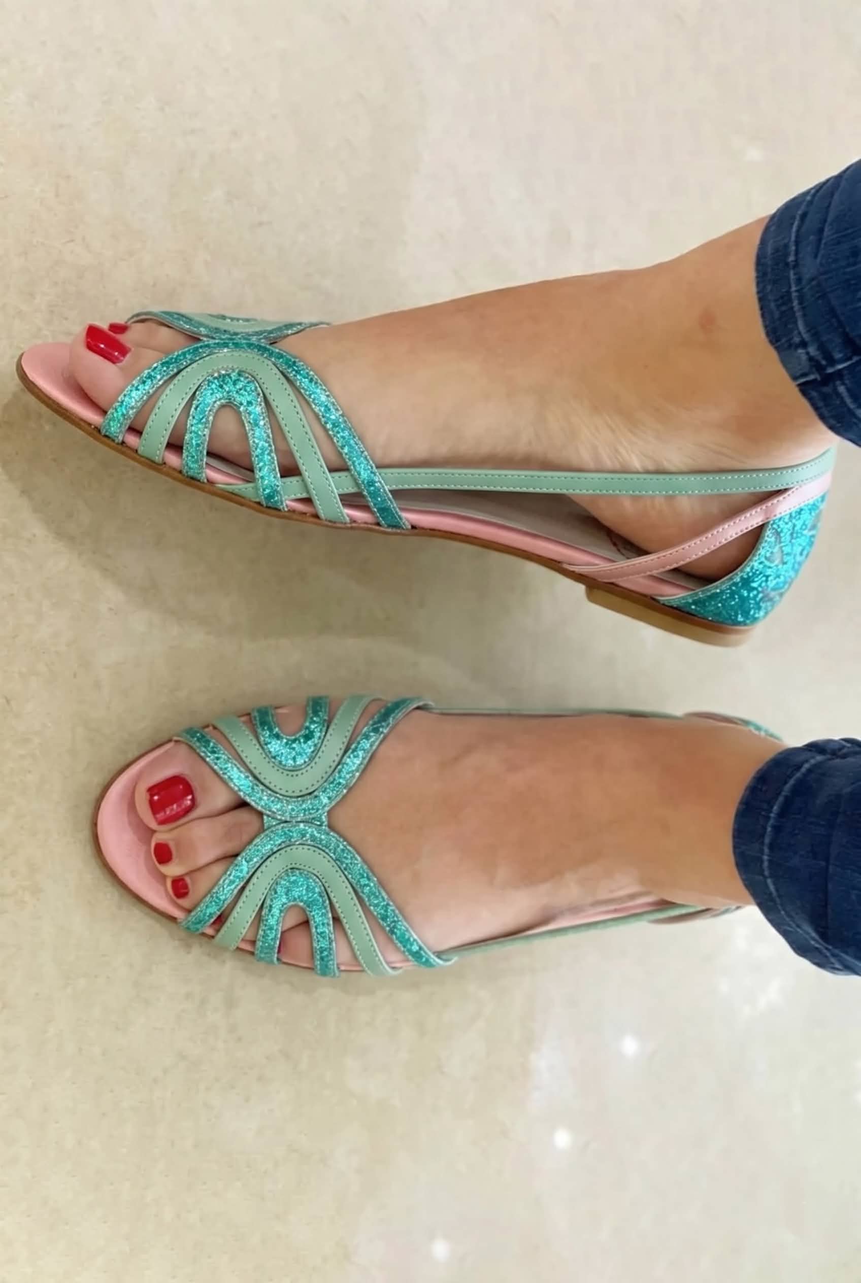 Kaelen | Vintage Sandals